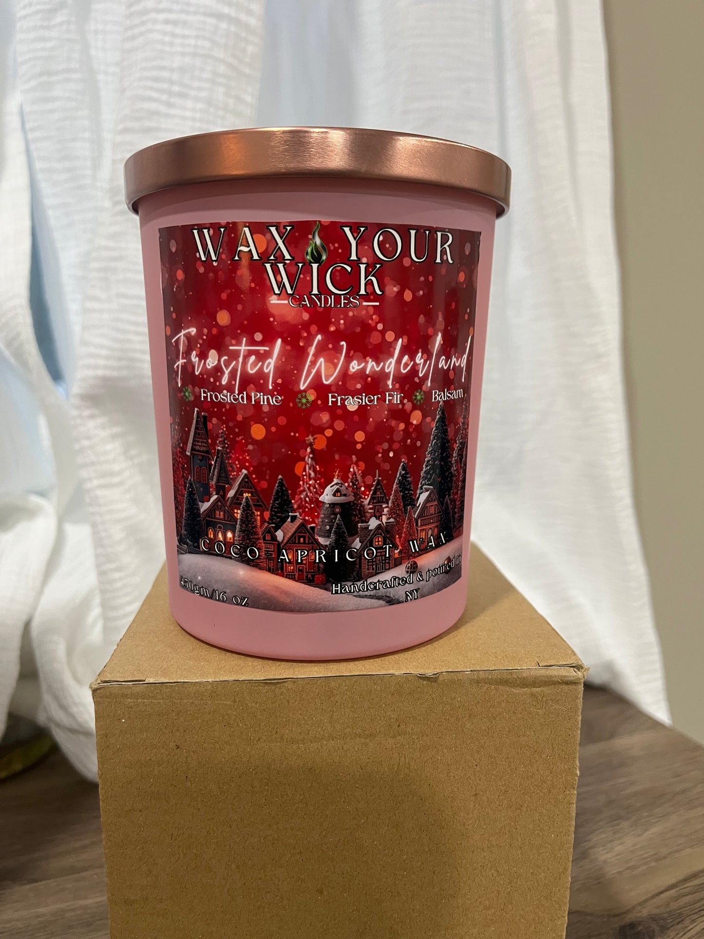 Frosted Wonderland Candle – Frosted Pine, Fraser Fir & Balsam