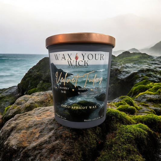 Velvet Tides Candle – Lavender Drift, Amber Woods & Sea Moss
